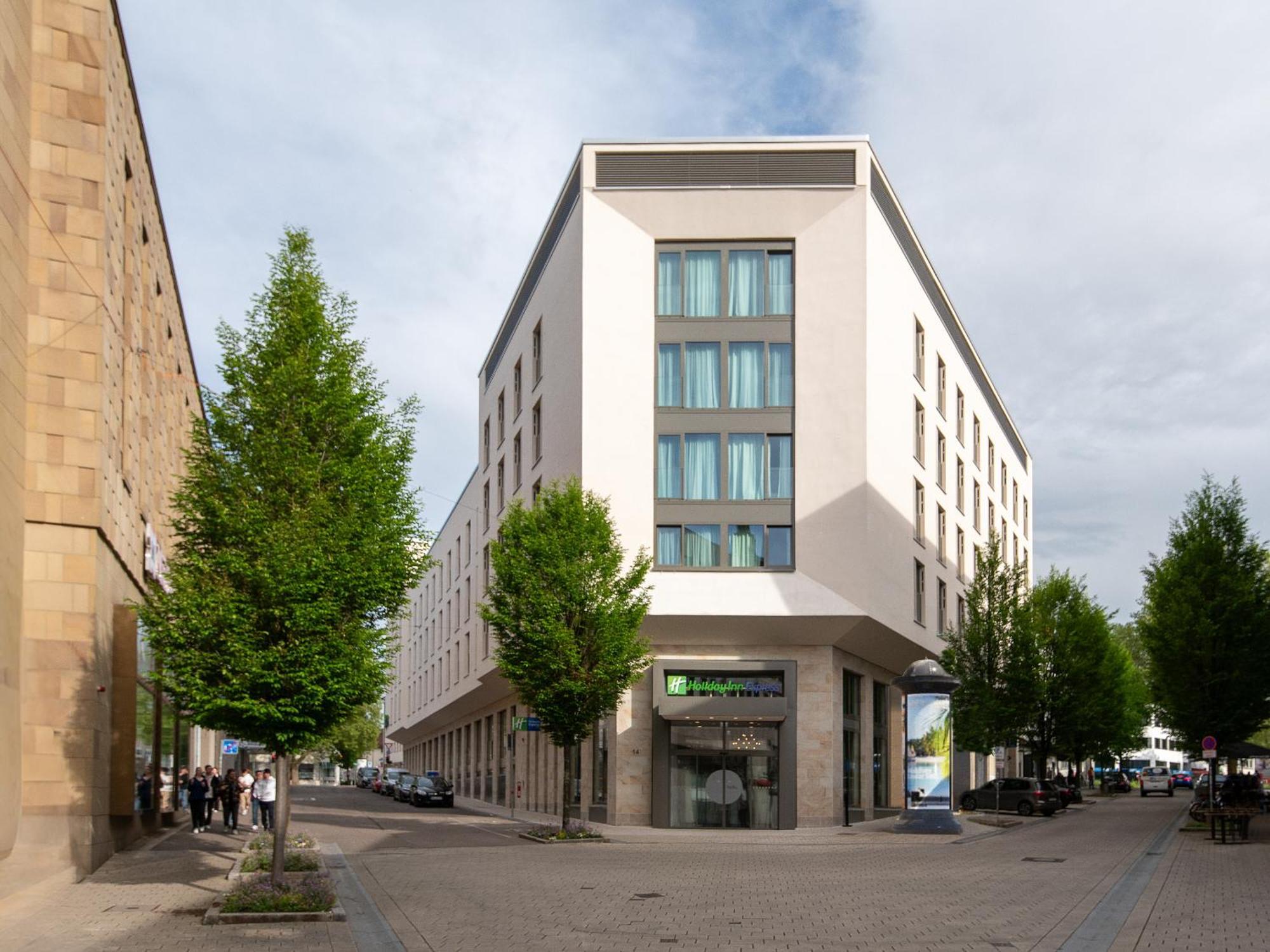 Holiday Inn Express Heilbronn By Ihg Buitenkant foto