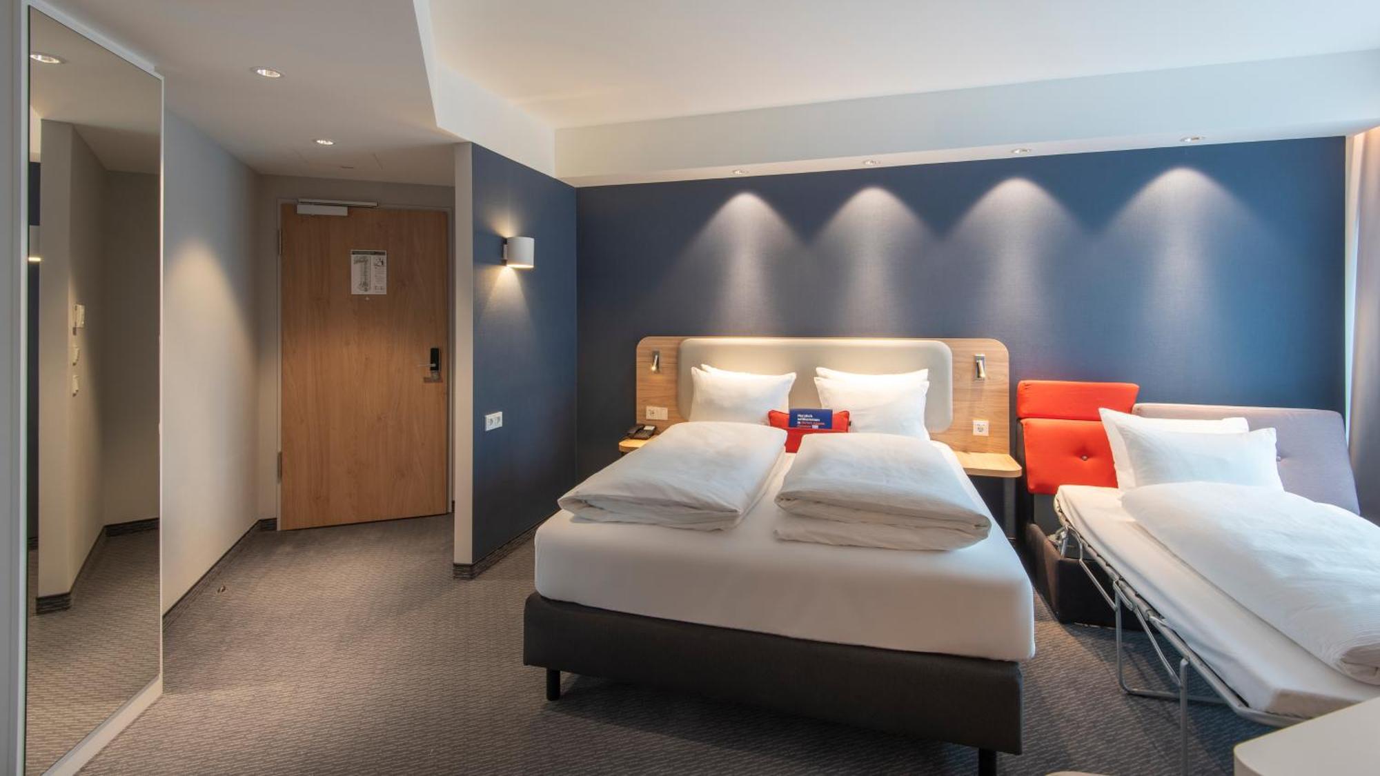 Holiday Inn Express Heilbronn By Ihg Buitenkant foto
