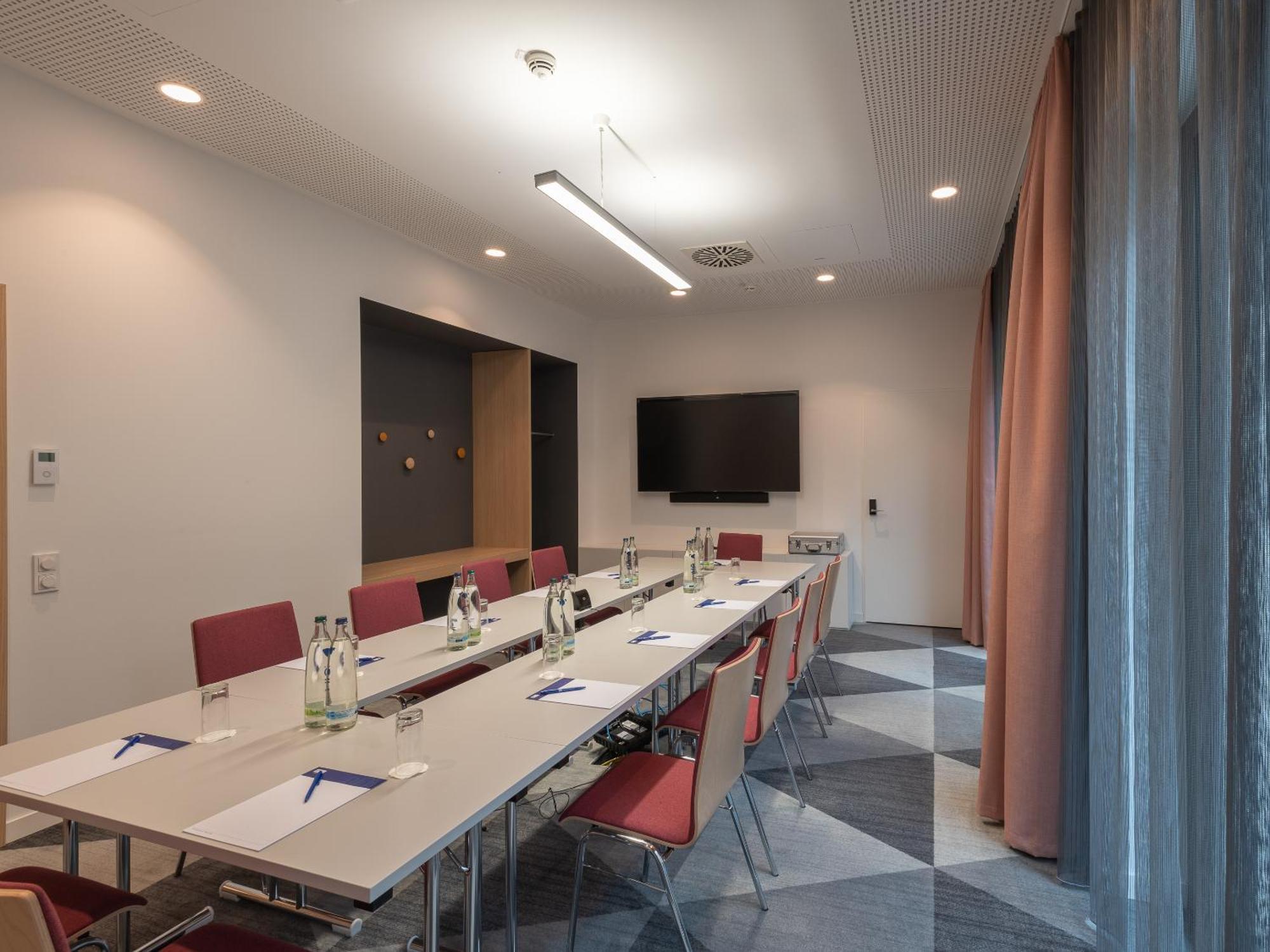 Holiday Inn Express Heilbronn By Ihg Buitenkant foto