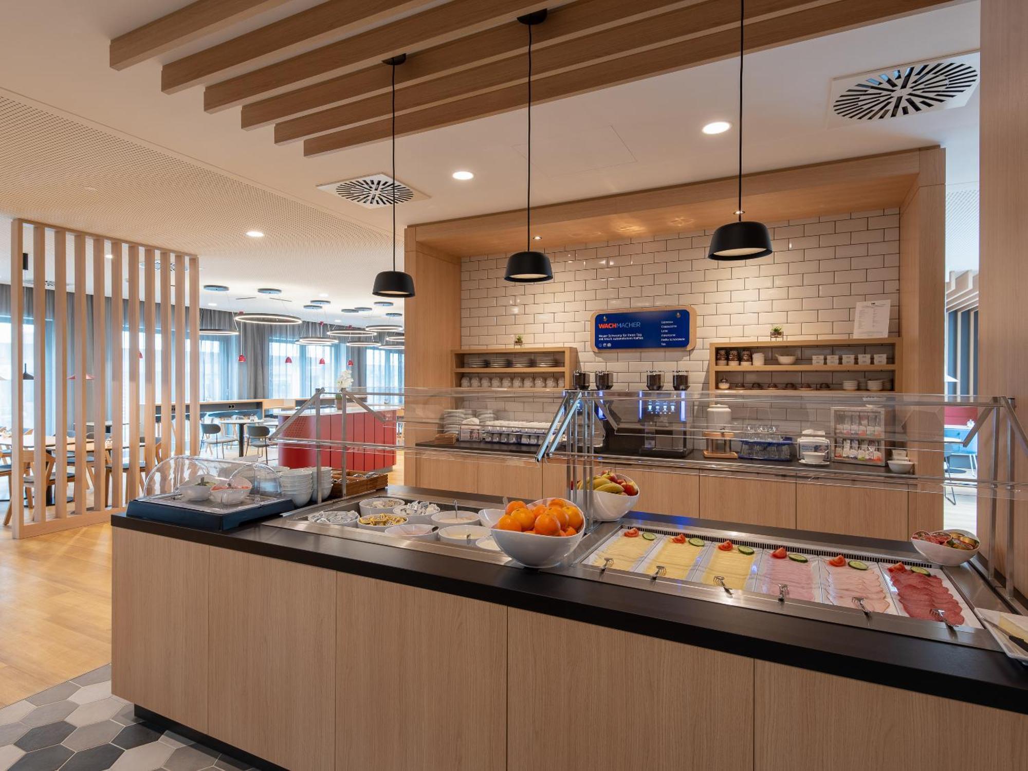 Holiday Inn Express Heilbronn By Ihg Buitenkant foto