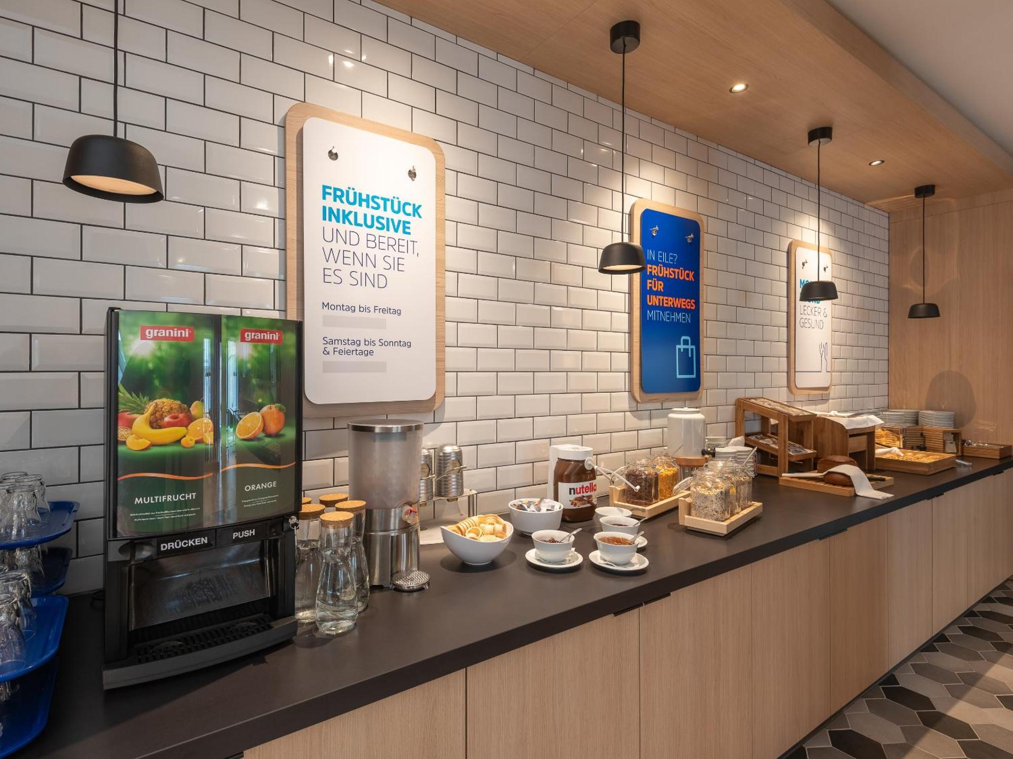 Holiday Inn Express Heilbronn By Ihg Buitenkant foto