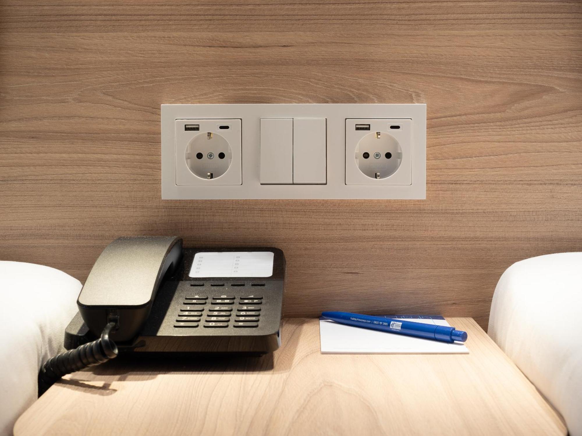 Holiday Inn Express Heilbronn By Ihg Buitenkant foto
