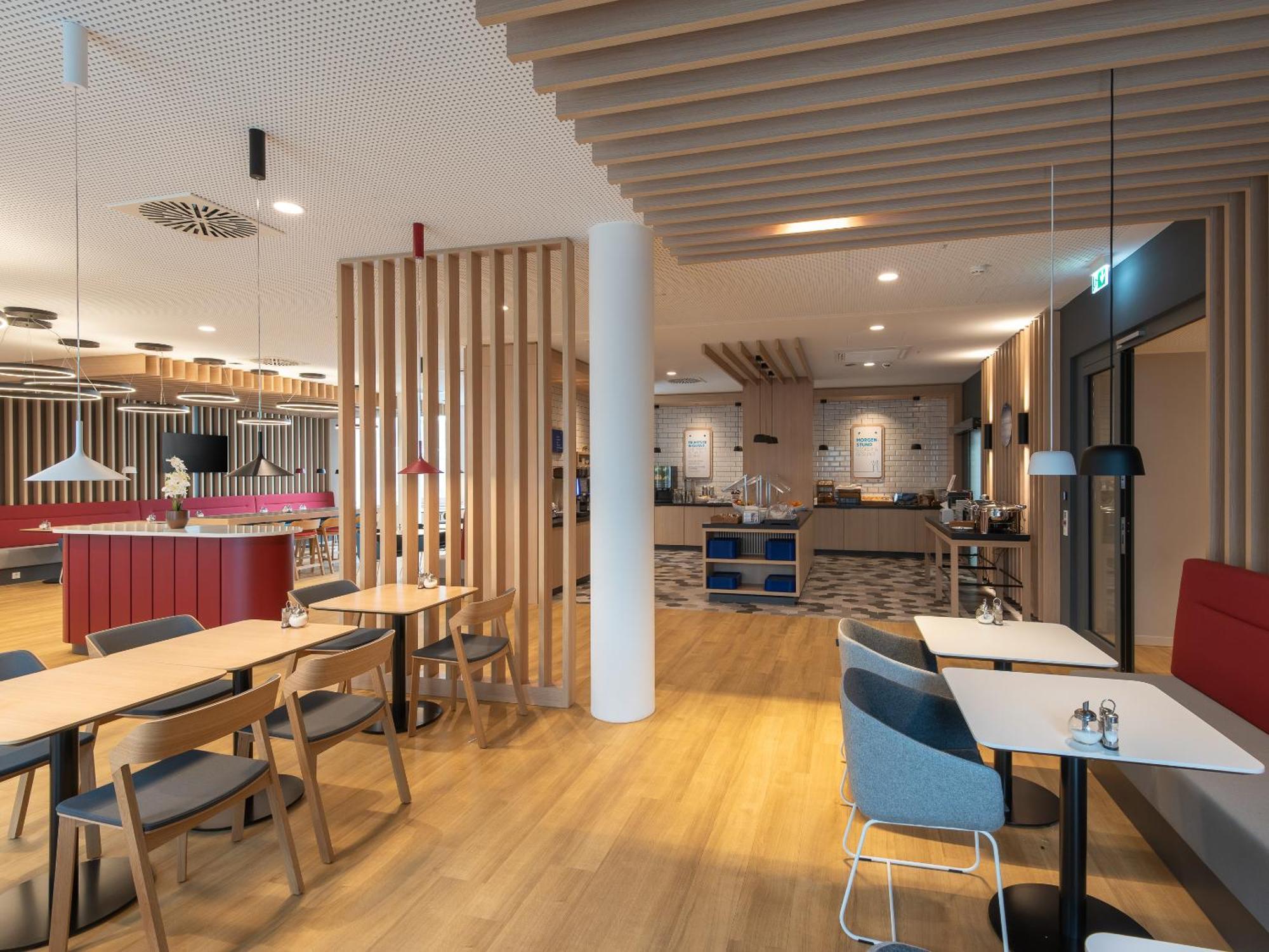 Holiday Inn Express Heilbronn By Ihg Buitenkant foto