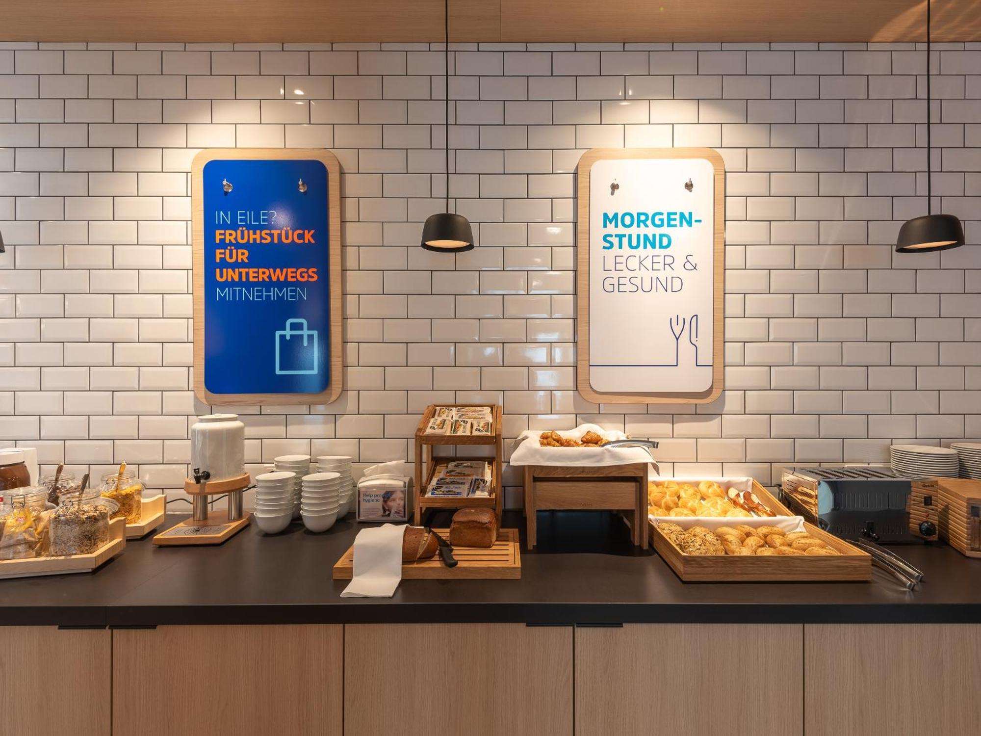 Holiday Inn Express Heilbronn By Ihg Buitenkant foto
