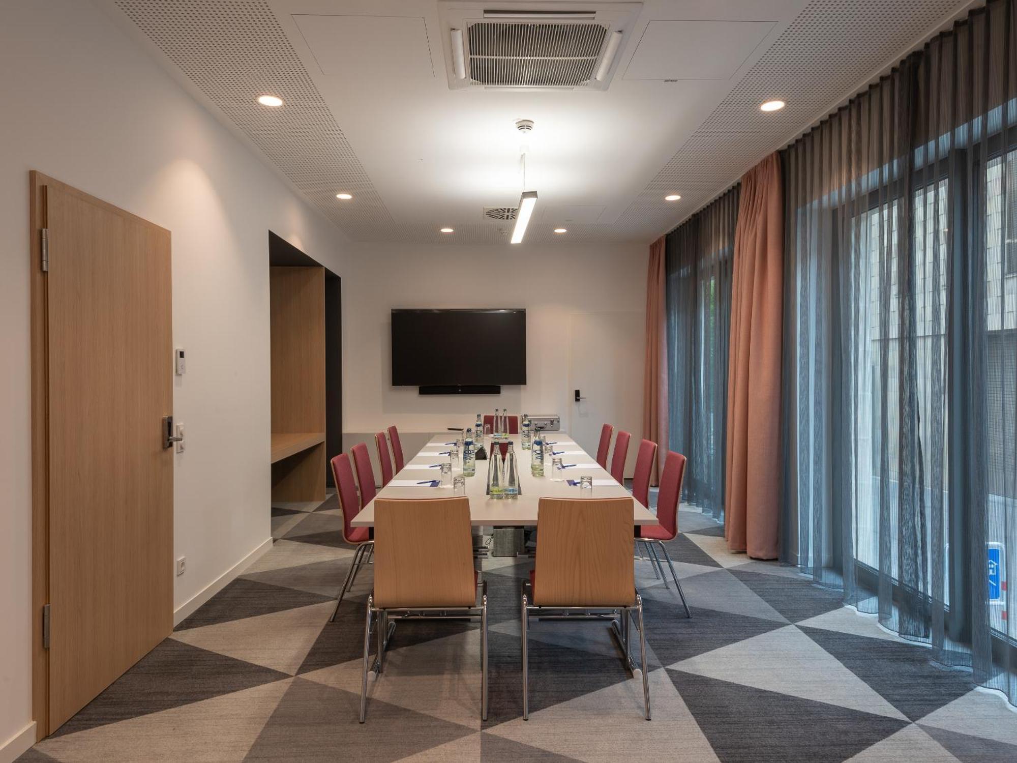 Holiday Inn Express Heilbronn By Ihg Buitenkant foto