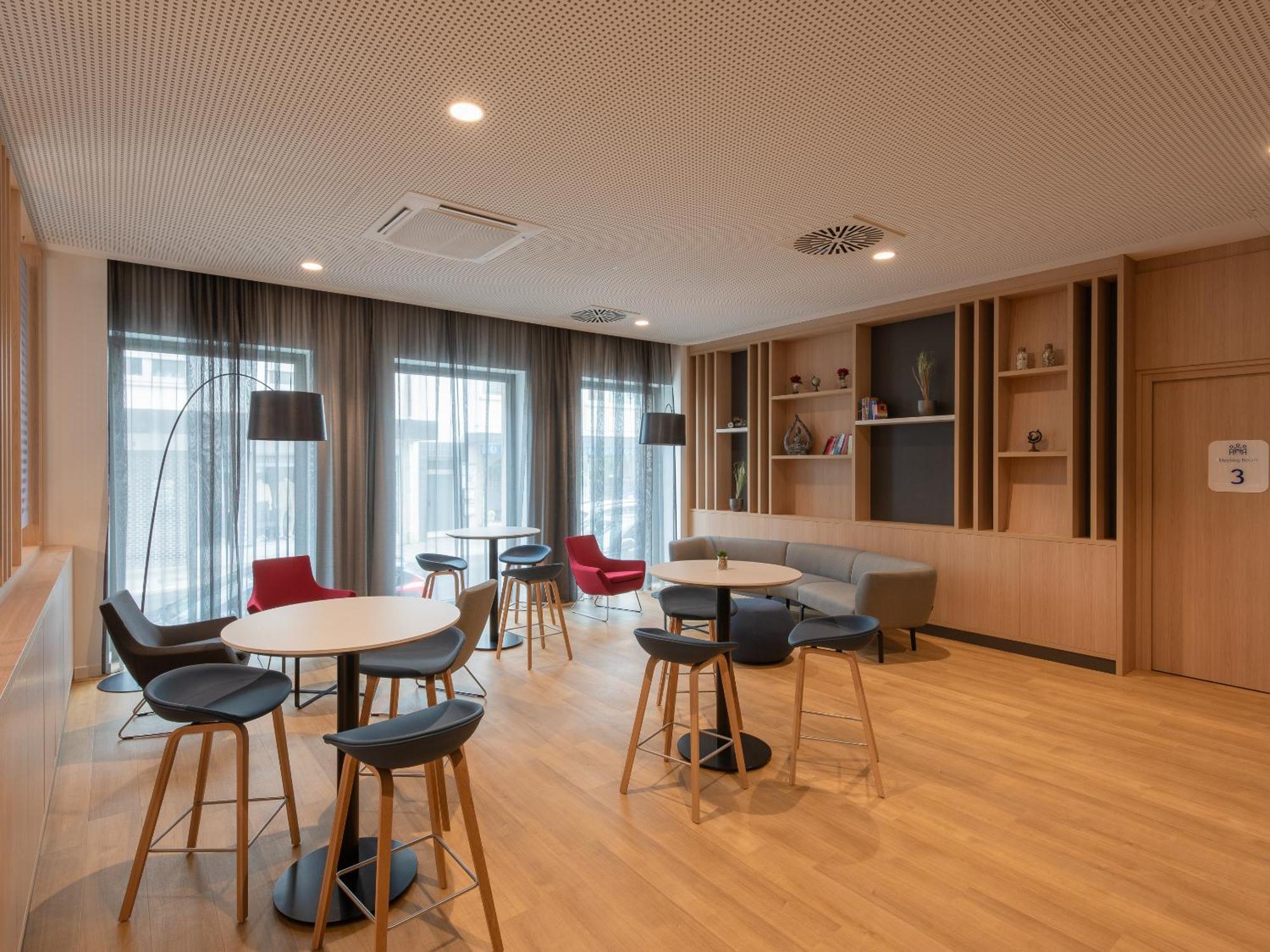 Holiday Inn Express Heilbronn By Ihg Buitenkant foto